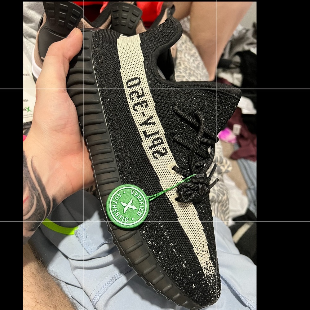 Yeezy 350 Oreo